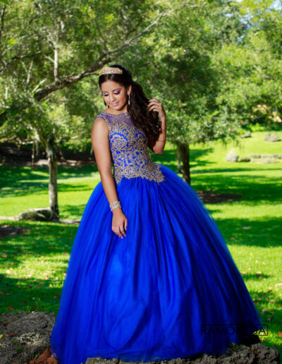 Schendley Park Ramoneda Photography quince dress