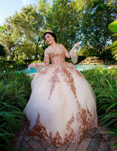 Thalatta Estates Ramoneda Photography quince dress